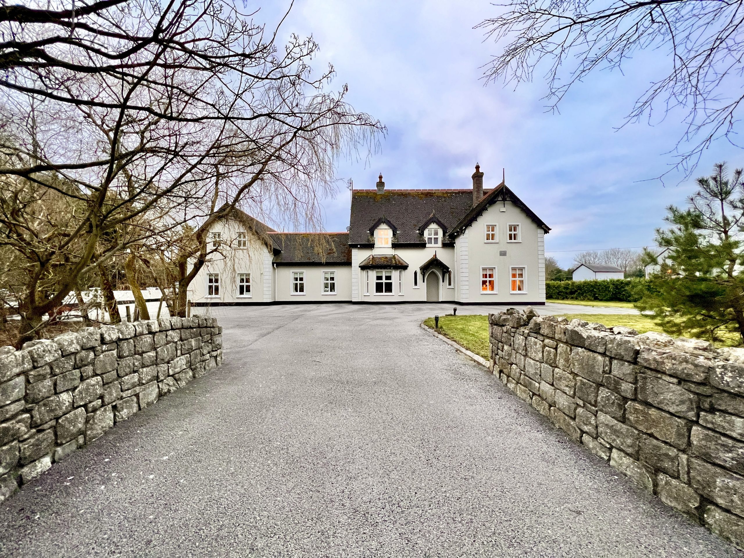 Cotton Hall, Moneen, Moate, Co. Westmeath