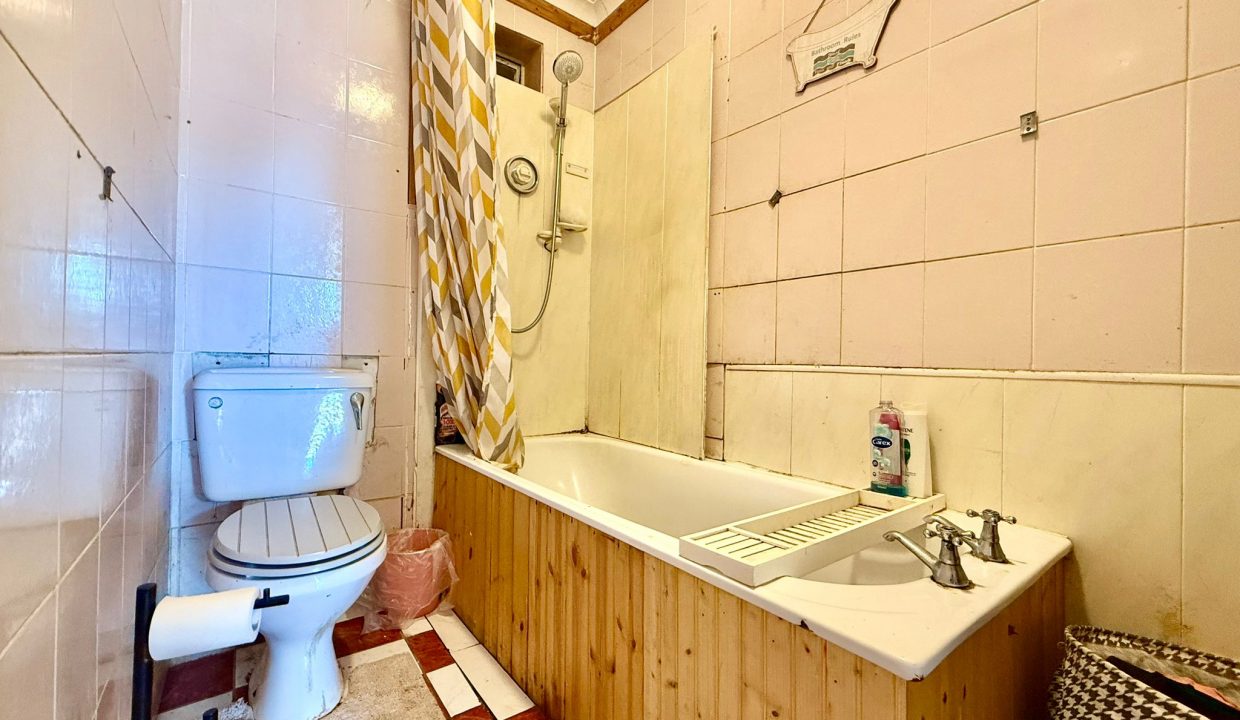 IMG-20250512-WA0162