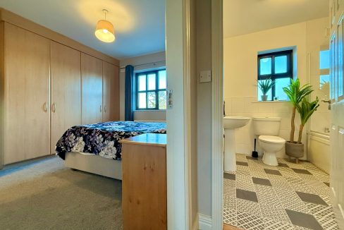 WhatsApp Image 2026-01-15 at 07.59.18