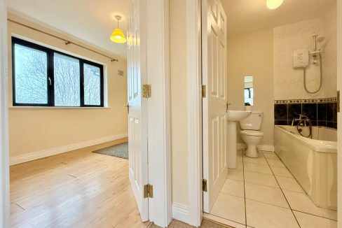 WhatsApp Image 2026-02-19 at 13.31.01